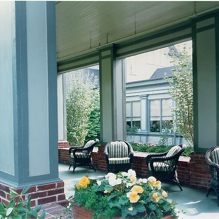 Roycroft Inn East Aurora Eksteriør billede